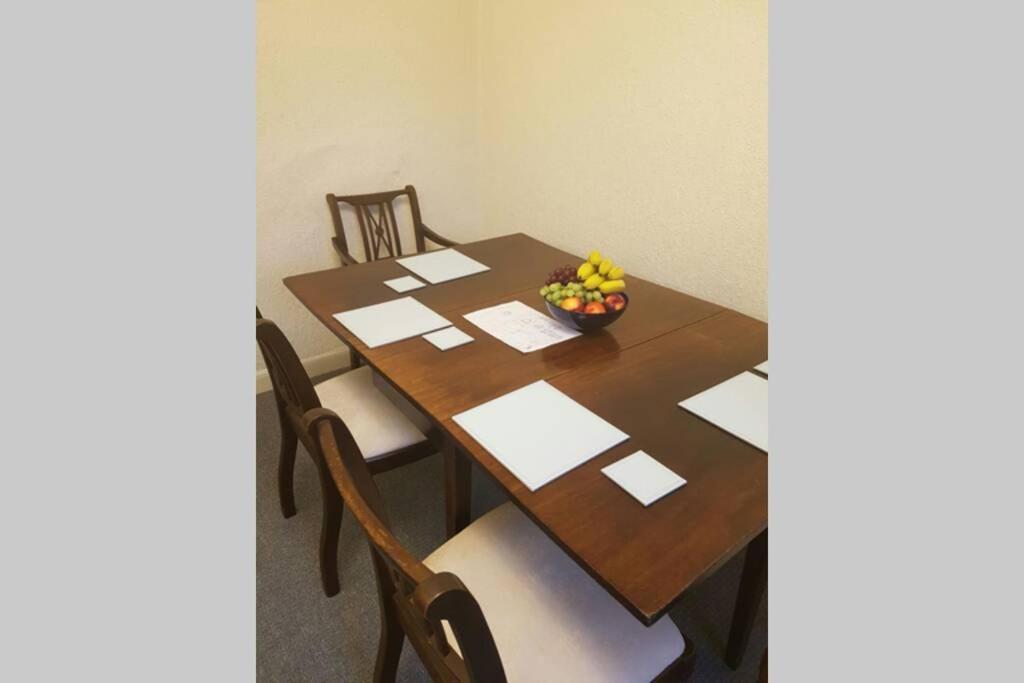 Porthmadog Harbour Town - High Street Apartment. 外观 照片